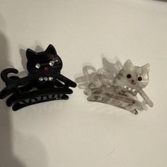 Cat Rhinestone Hair Claw Clips Set of 2, Black & Clear Plastic Cat Shape