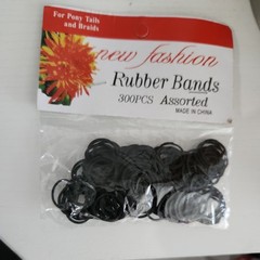 300pcs SMALL BLACK RUBBER BANDS