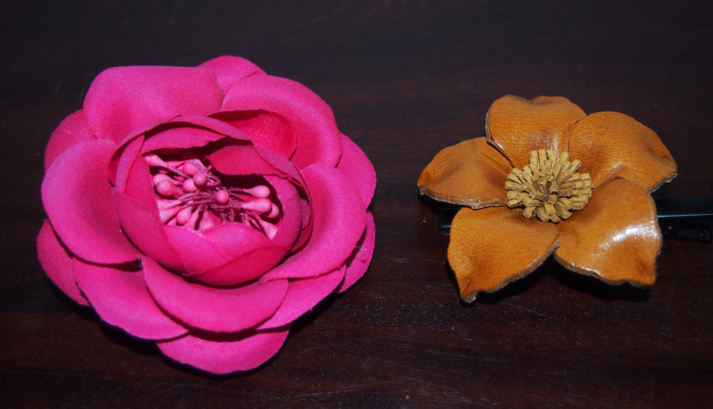 Set/2 France Luxe Flower Pinch Clips: Saddle Brown Faux Leather & Fabric Fushcia