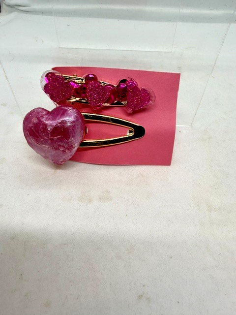 Handcrafted Resin Heart Hair Clips NWOT