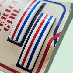 Vintage Barrette – Holdette Long Red/White/Blue Barrette – made in USA