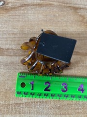 France Luxe Large Cutout Nest Claw Hair Clip Jaw Caramel Brown