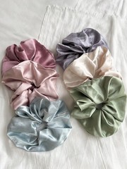 Set of 6 Satin Hair Scrunchies Soft Silk Feel Hair Ties Colorful Hair Accessorie