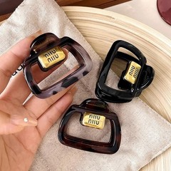 Luxury Retro Gold Hair Claw Clip Y2K Acrylic Ponytail Clip Women Fashion