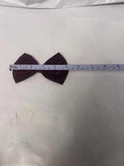 black/red shiny stringed bow tie hair clip