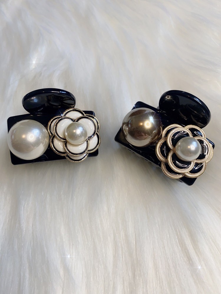2 X Korean Camellia Flower Pearl Girls Hair Claws Crab small Clips Accessories