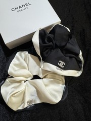 Chanel Novelty Beauty Chanel Beaute Hair Accessory Silk Scrunchie Hair Tie