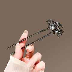 1Pc Exquisite Fashion Vintage Metal Ginkgo Leaf Hair Sticks for Women Elegant U