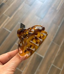 France Luxe Large Cutout Nest Claw Hair Clip Jaw Caramel Brown