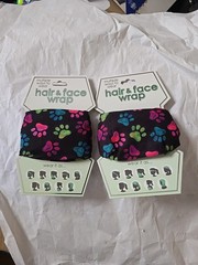 2 New Spoontiques Dog Cat Pet Pawprints Hair and Face Wrap