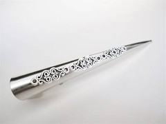 Silver tone metal celtic design alligator hair claw clip clamp