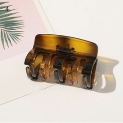 Lady Wave Hair Claw Elegant Geometric Acrylic Plastic Hairpin Women Accessories
