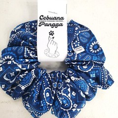 Handmade Women’s Scrunchies size XL Blue Cotton Fabric Bandana Print New