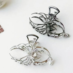 2Pcs Y2K Rhinestone Pearl Skull Spider Hair Claw Clip Women NEW