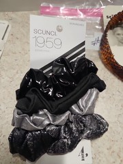 Scunci Lot Of 12 Assorted Hair Accessories