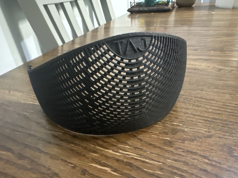 MyTAJ Mini Crown Hijab Undercap Black – Brand New Never Worn