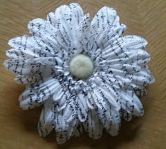 Flower Hair Clip, White/Black Lettering Daisy Flower