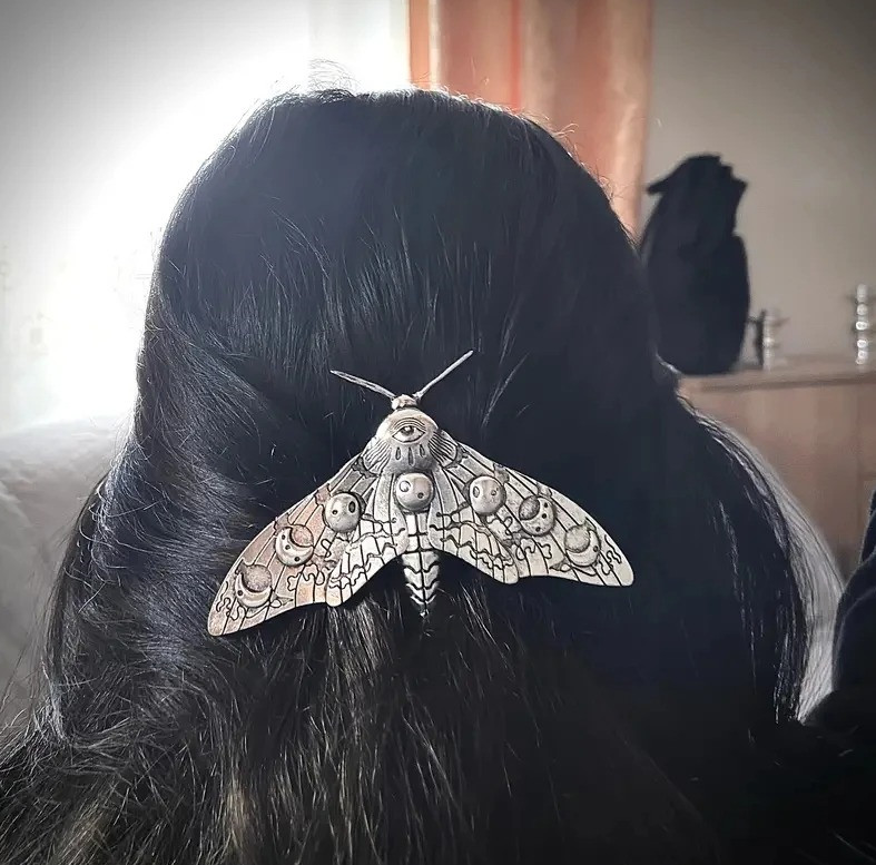 1pc Vintage Gothic Moth Hair Clip Silver Halloween Accessory Party Decoration