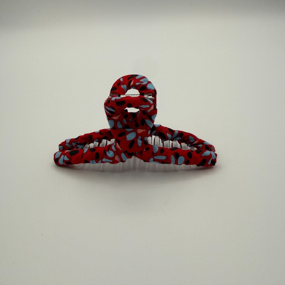Vera Bradley Fabric Wrapped Butterfly Claw Clip NWOT (E-93-95)