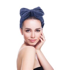 Fluffy 4 Pack Makeup Headbands with Bow Design – Perfect for Daily Spa Routine