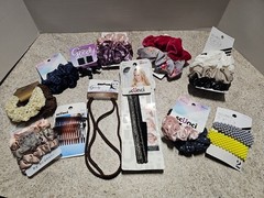 Scunci Lot Of 12 Assorted Hair Accessories