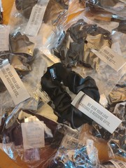 30 IL Makiage BLACK Scrunchie NWT Hair Accessory OS Brand New Bulk Buy