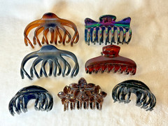 Set of 7 – Miscellaneous Hair Claw Clips – Black, Brown – Large to Medium Size