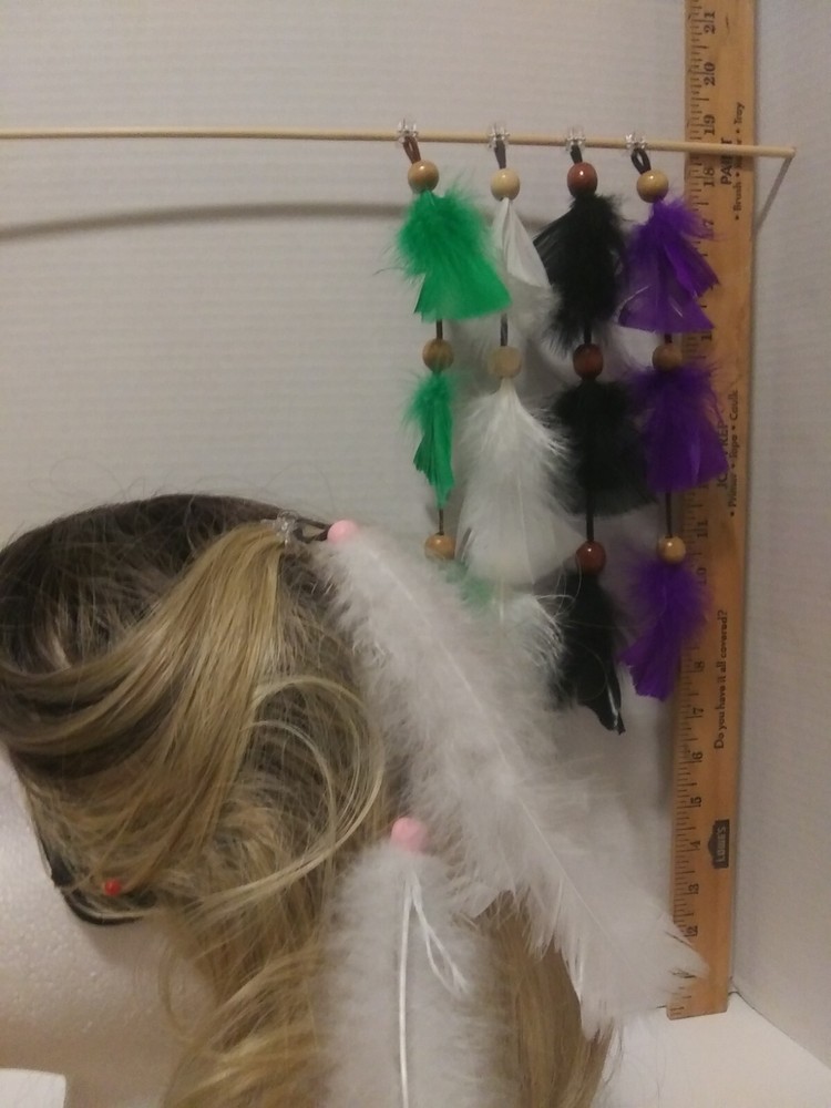 Hair Accessories-Hand Crafted-Feathers Bead Hair -w/mini claws- lot of 4- GWBP
