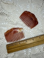 Lot of 2 Hair combs/ Faux Marble detail/ plastic / made in Hong Kong /Vintage