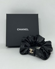 Chanel scrunchie