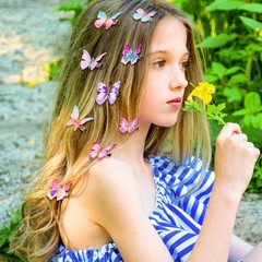 18 Pieces Glitter Butterfly Hair Clips for Girls Teens Women Hair Accessories…