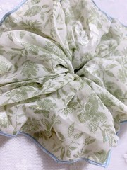 [US Seller] Random 4pcs Handmade Medium Large Size Ruffle Floral Hair Scrunchie