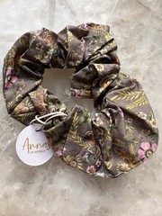 Liberty fabric scrunchie Anna of Australia Cotton NWT