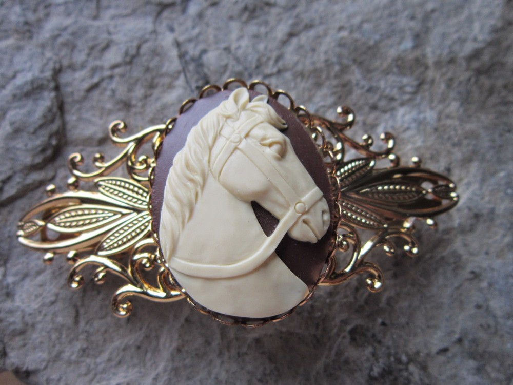 HORSE CAMEO GOLD FILIGREE BARRETTE – HORSE LOVER GIFT – EQUESTRIAN – RIDER