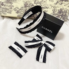 brand new Chanel hair accessories fashion for women luxury
