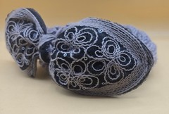 Women’s Gray Crochet Bow Headband Ear Warmer Turban Hair Band Knitted, EUC
