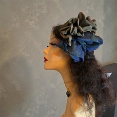 clip-in hairpiece/toupee for women with large decorative bow