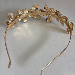 Dainty Hairband Headband Gold Toned Metal Flower Faux Pearl Wedding Bridal