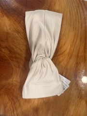 Lululemon Women’s Ribbed Nulu Twist-Front Headband