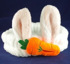 Super Soft! NWT EASTER BUNNY RABBIT EARS w/ CARROT WHITE PLUSH STRETCH HEAD BAND
