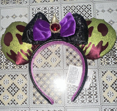 Disney Minnie Mouse Ears Headband Halloween Sequin Black Ears Purple Bow
