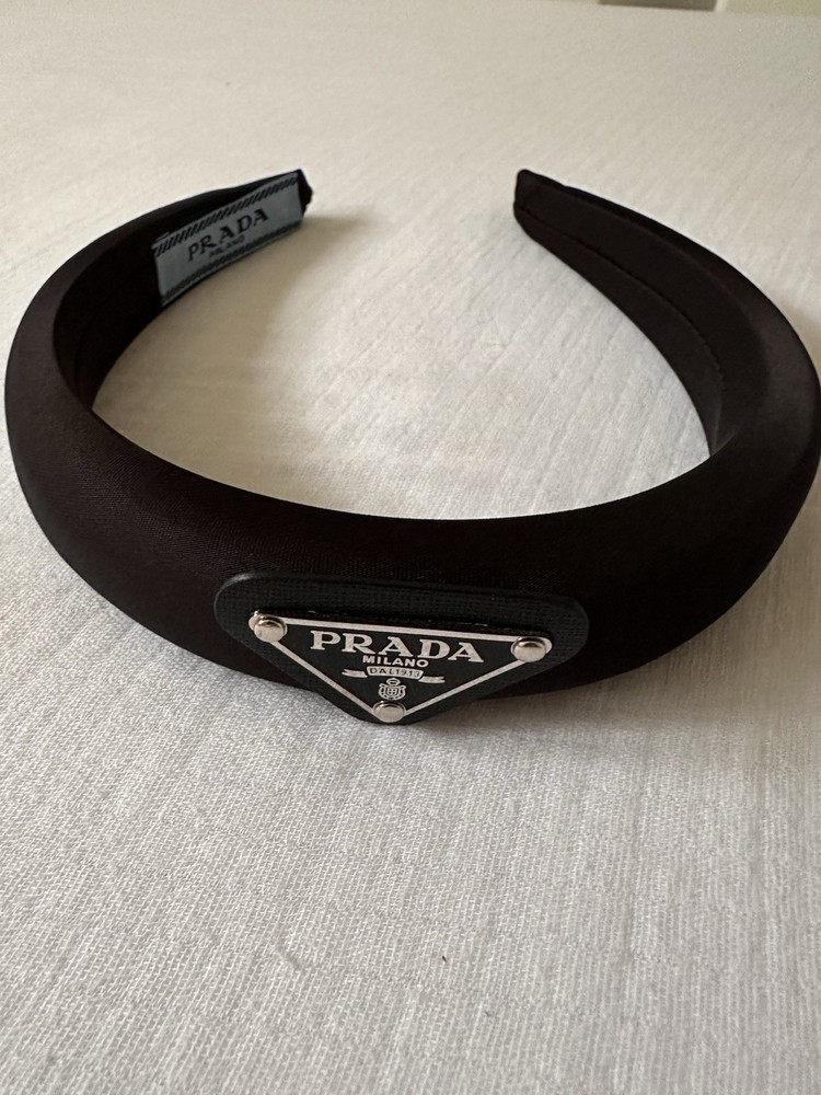 PRADA Black Padded Women’s Headband Triangle Logo Plaque Solid Fabric Metal