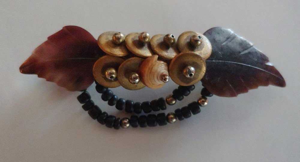 Vintage 1990s Boho Brown Faux Stone With Brass Accents & Black Beads Clip Style